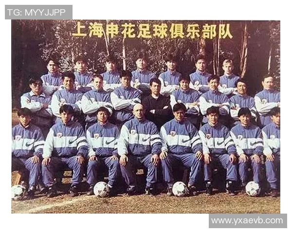 足球明星李中华的职业生涯与成就全面解析及个人生活揭秘